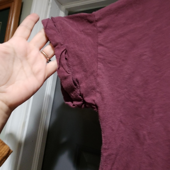 Maurices women's tshirt - Picture 3 of 4